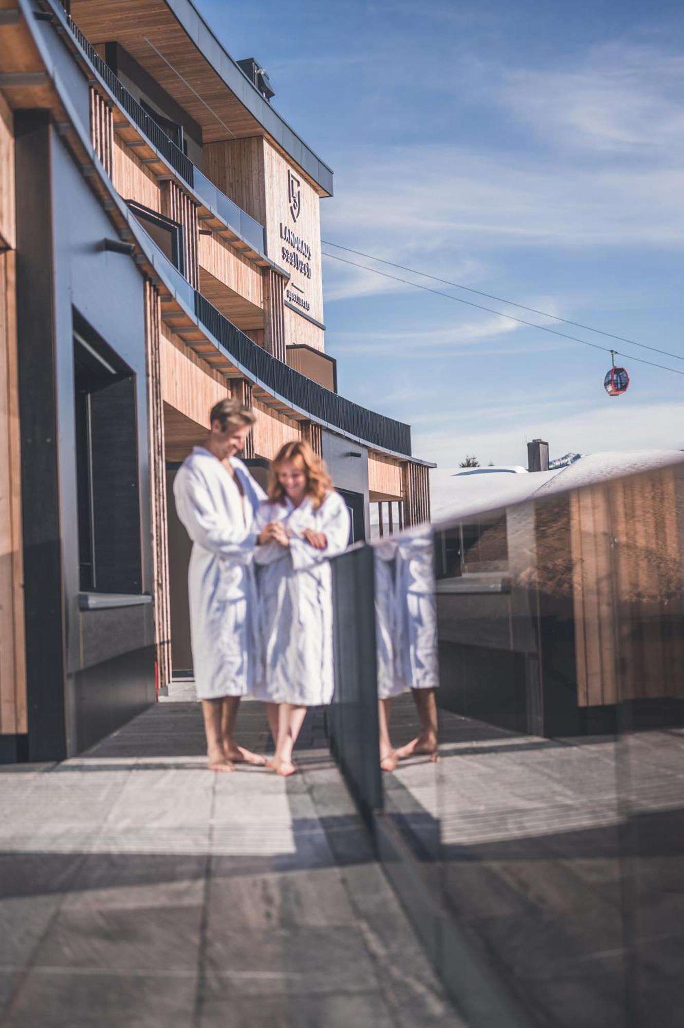 Landhaus Saalbach - Joker Card Included In Summer エクステリア 写真
